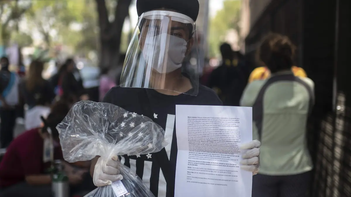 cartas covid mexico AFP.3